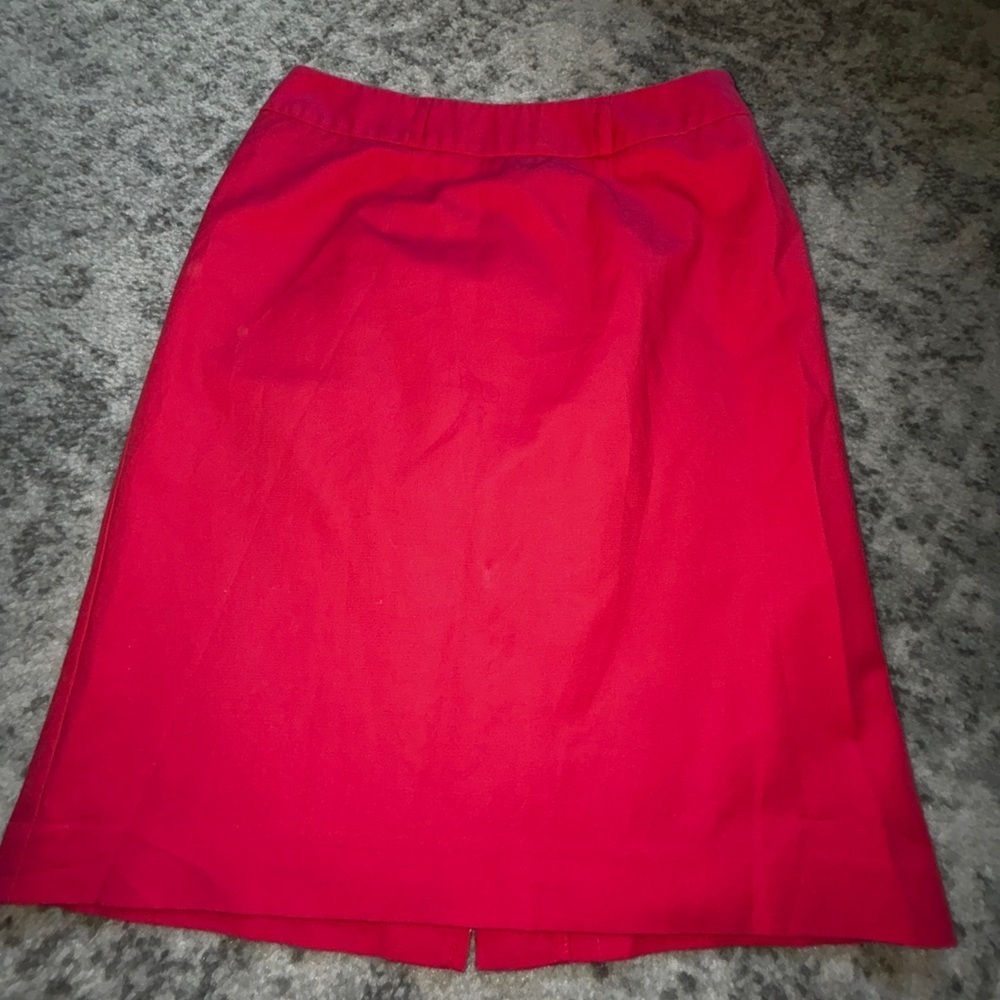 APT. 9 Modern Fit Pencil Skirt Bright Pink (appears more red in photos) Size: 4